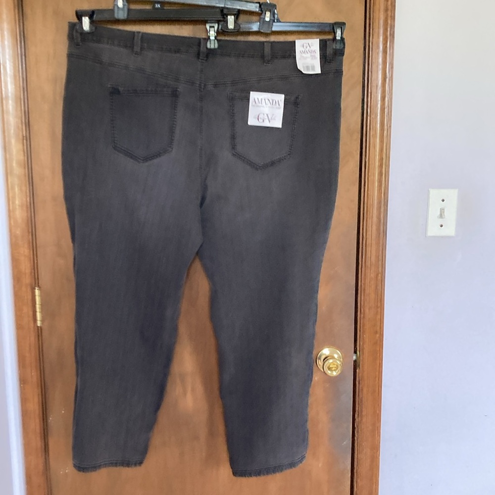 Gloria Vanderbilt Amanda jean magical stretch classic rise tapered leg 24W short - Picture 14 of 15
